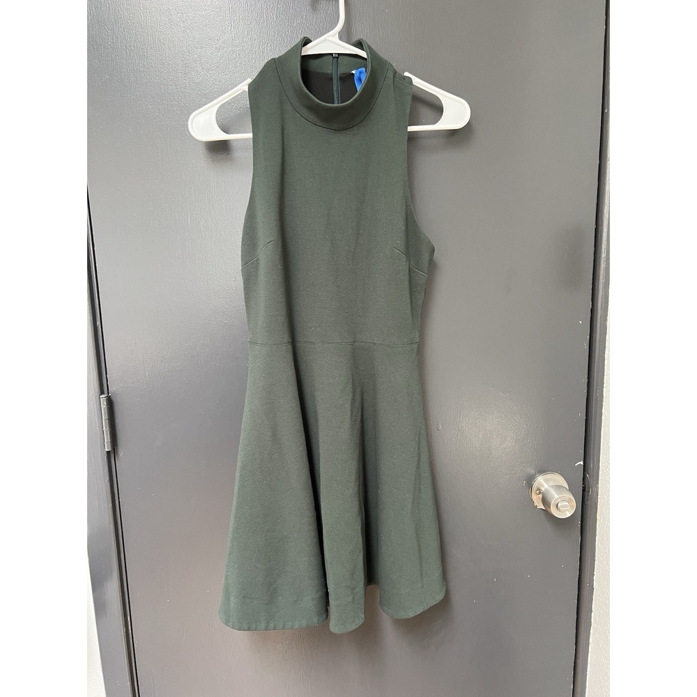 Kit and Ace Monaco Dress Sleeveless Mock Neck Skater Geen Sz 6